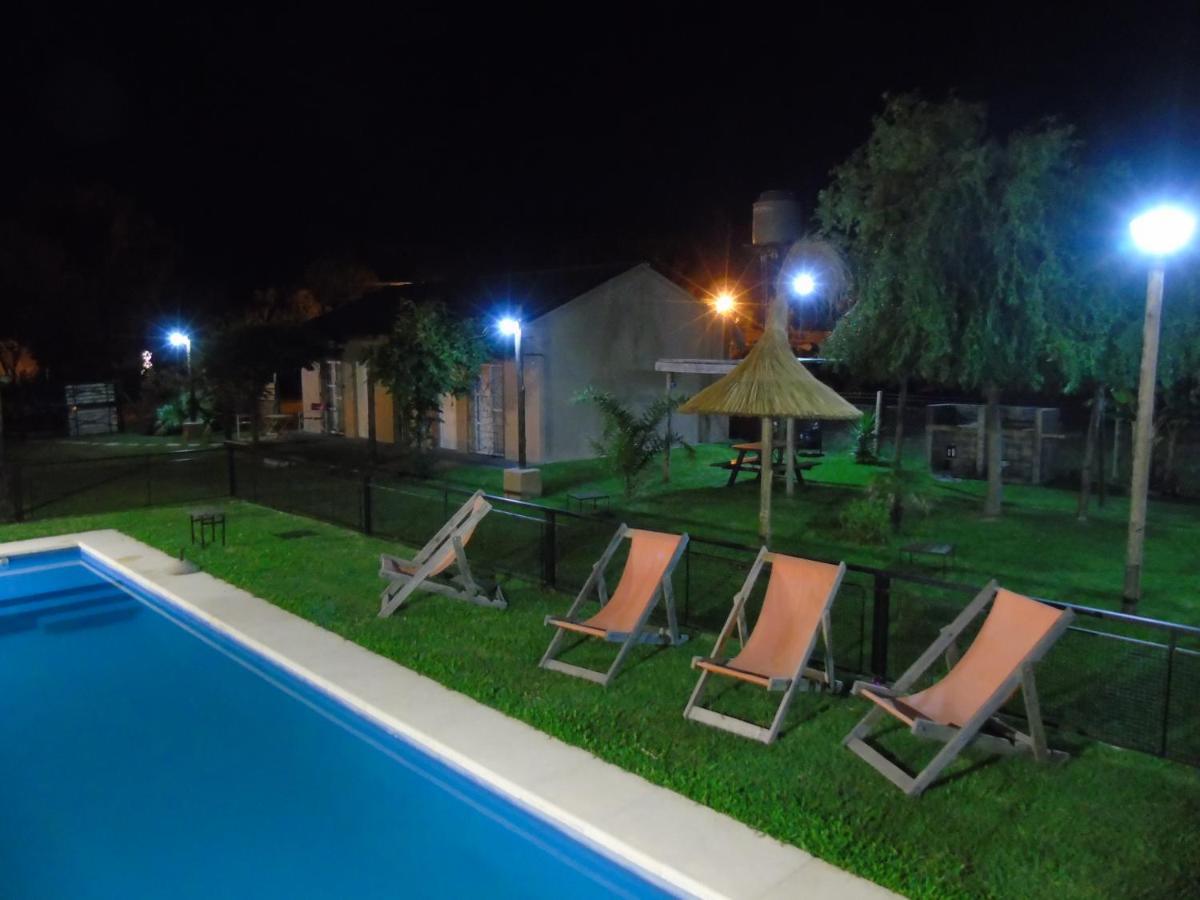 Gualeguaychú Aitue Bungalows מראה חיצוני תמונה